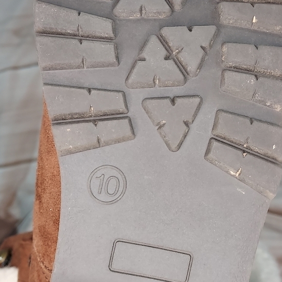 Universal Thread Target boots Karissa microsuede sherpa cuff chocolate brown 10 - Picture 8 of 12